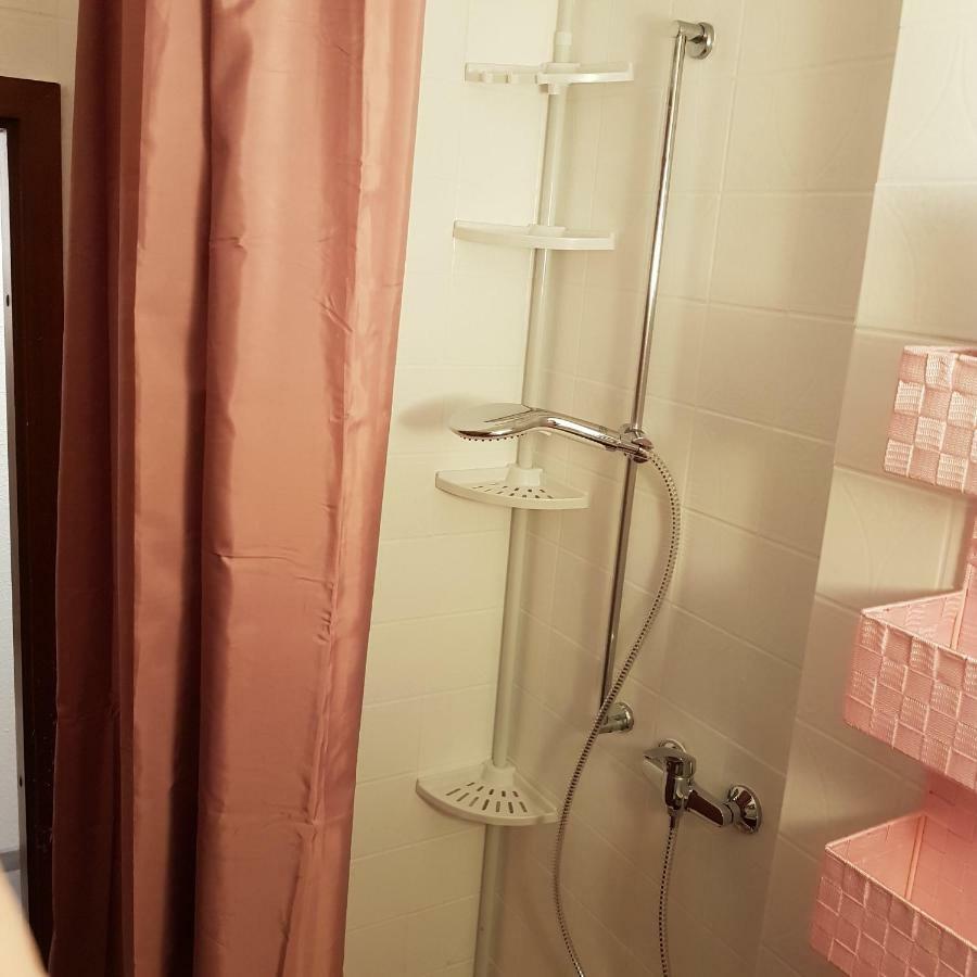 Apartment คอร์นเวสท์ไฮม์ ภายนอก รูปภาพ